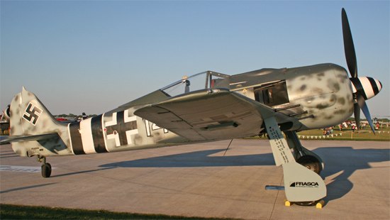 Flugwerk Fw 190 replica N190RF, Copyright 2011 WarbirdAlley.com