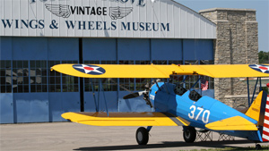 Warbird and Vintage Aircraft Museums